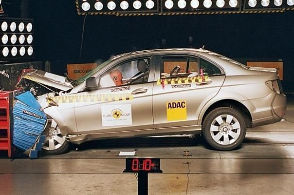 Mercedes-Benz C-Klasse im Euro NCAP-Crashtest. Foto: Auto-Reporter/Euro NCAP